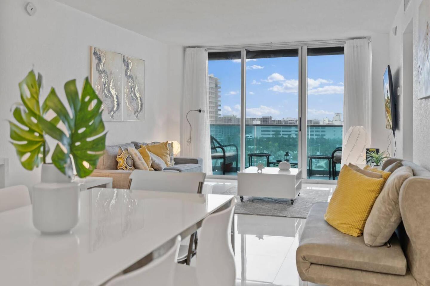 Great Apartment With Beach Access Hollywood Zewnętrze zdjęcie